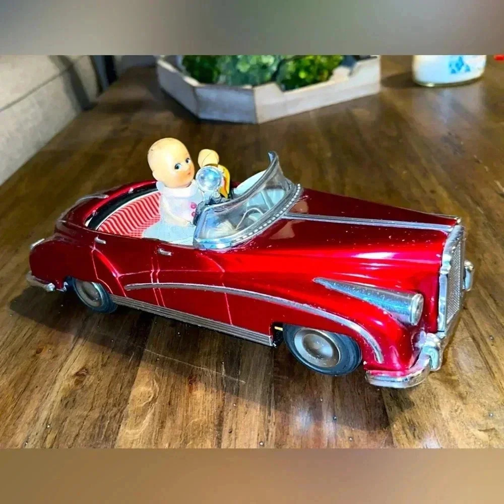 VINTAGE 1969 Photoing Car Tin Rolls Royce Convertible RARE collectible
